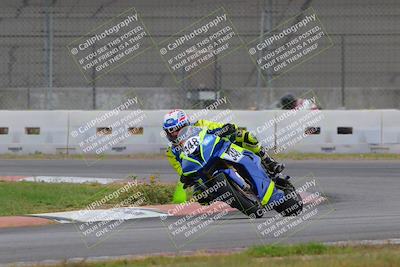 media/Oct-15-2022-Fastrack Riders (Sat) [[9a18b22502]]/Level4/Turn 9 1100am/